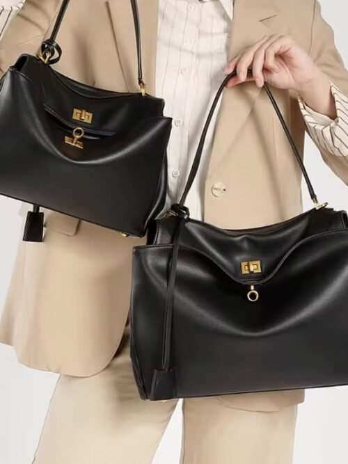 Hand bag